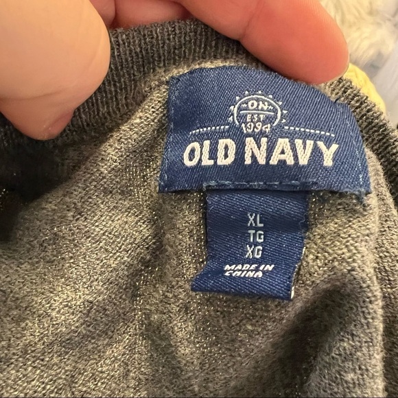 Old Navy V-Neck Sweater Dark Heather Gray - Picture 10 of 12